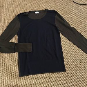 Long sleeve fitted sweater